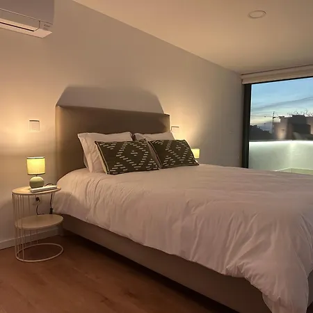 Loft Azemeis Homestay *